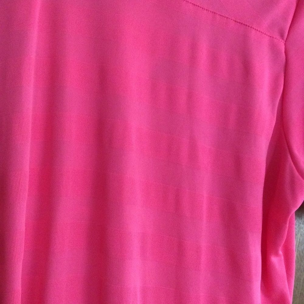 Under Armour HeatGear Athletic Shirt Pink SZ M - Picture 5 of 5